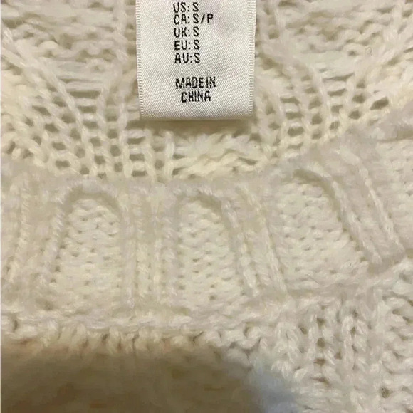 Max studio grey  and cream knitted long sleeve with ties sweater S - Picture 5 of 5